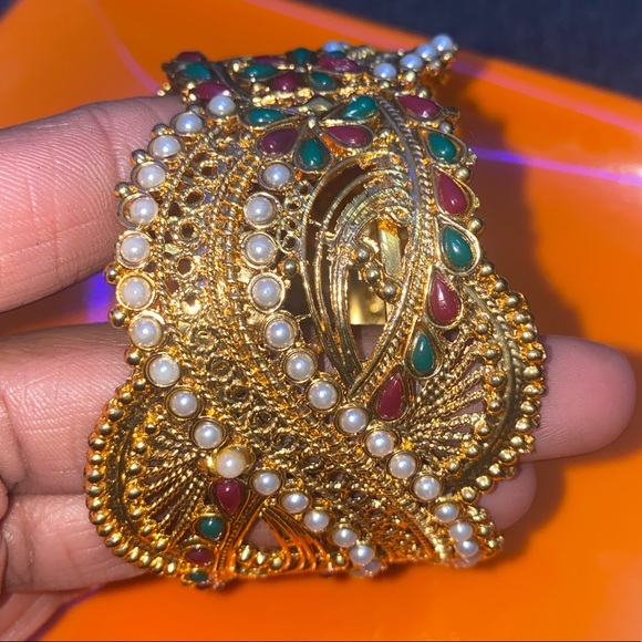 Bollywood Festive Bangle - Picture 5 of 6
